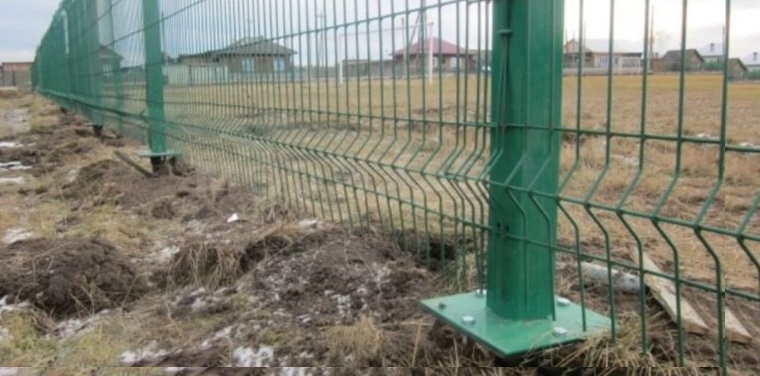 Купить сваи для ограждения от производителя в Курчатове от 1425 руб: низкая цена, быстрая установка